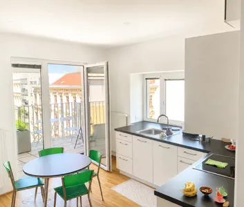 Helle, moderne 1-Zi-Wohnung mit großer Loggia & Lift nahe Elterleinplatz ca. 33 m² - Foto 2