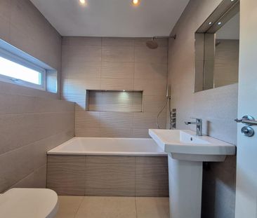 St. Andrews Road, Carshalton SM5, London - Photo 4