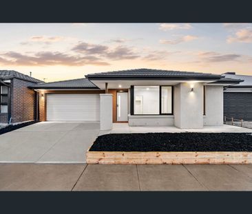 14 Canter Road, Tarneit, Vic 3029 - Photo 3