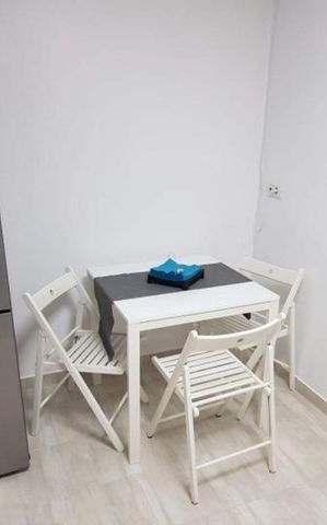 Brancoveanu metrou etaj 2 decomandat - Fotografie 2