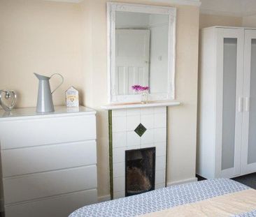 4 bedroom house share to rent - Photo 4