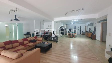 Μονοκατοικία για ενοικίαση Κέντρο (Άγιος Στέφανος) - Φωτογραφία 4