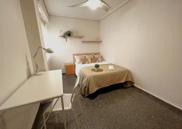 Carrer de lEsperança, Valencia, Valencian Community 46035