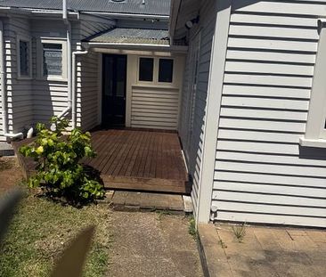 Flat with North-West garden - Photo 5