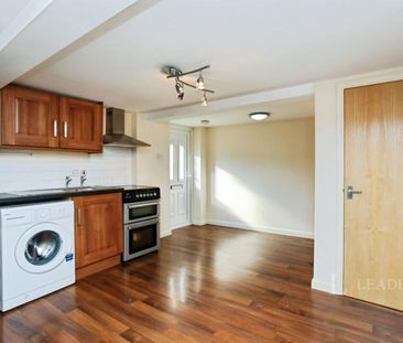 1 bedroom apartment to rent High Street, Tonbridge, Kent, TN9 - Photo 1
