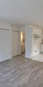 Joli 11/2 devant un parc - Photo 4