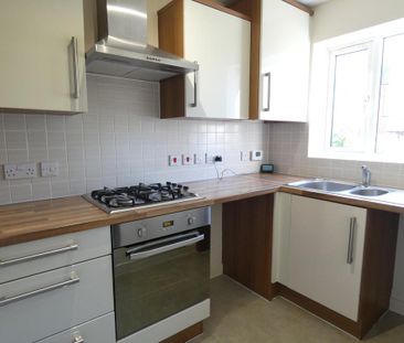 2 bedroom terraced house to rent - Photo 6