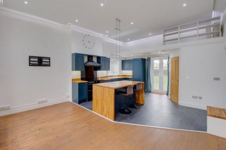 2 bedroom apartment to rent - Photo 5