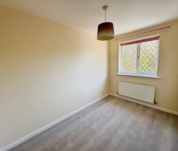 2 bedroom House To Let Total Size: 732 SQ FT - Photo 3