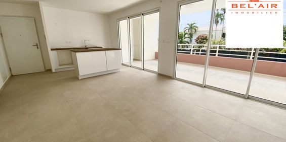 Location Appartement 3 pièces 57m² FORT DE FRANCE 97200 - Photo 3