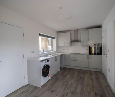 2 bedroom detached house to rent - Photo 4