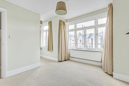 4 bedroom terraced house to rent - Photo 2