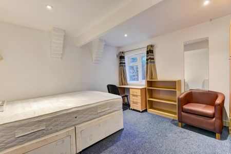 9 bedroom house to rent - Photo 4