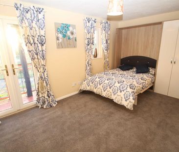 Pomander Crescent, Walnut Tree, Milton Keynes, MK7 - Photo 1