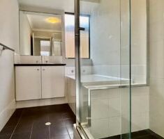 Spacious Family Living in a Prime Butler Location! - Photo 2