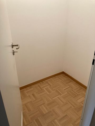 Großzügige 2-Zimmer-Wohnung mit Balkon 1105-26 - Photo 3