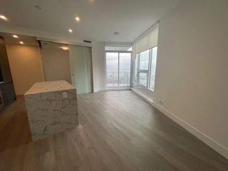 Brand New Monaco Ocean View 2 Beds/2 Baths Condo - Photo 3