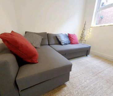 1 bedroom house of multiple occupation to rent - Photo 2