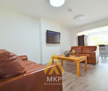 5 bedroom terraced house to rent - Photo 2