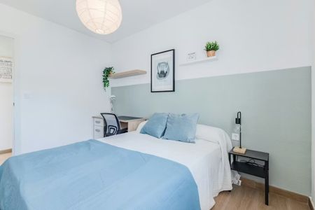 Carrer de Miguel Servet, Valencia, Valencian Community 46015 - Photo 5