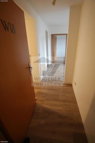 Schicke Wohnung mit Balkon, Lift und EBK* nahe dem Stadtzentrum in ruhiger Lage! (WE 18) - Foto 2