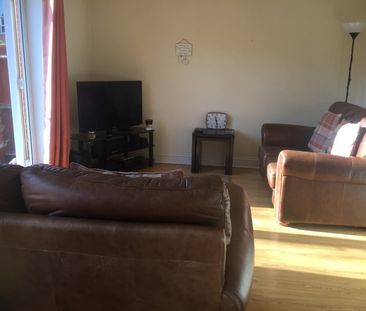 2 Bed Terraced House, Rowley Drive, NG5 - Photo 1