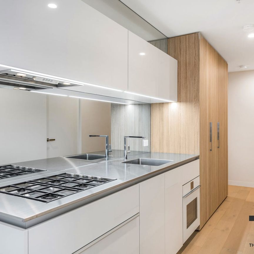 SPACIOUS 2 BED, 2 BATH,1 CARPARK APARTMENT! - Photo 1