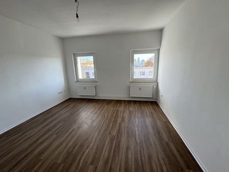 Miet mich - Sanierte 2,5-Zimmer-Citywohnung - Foto 2