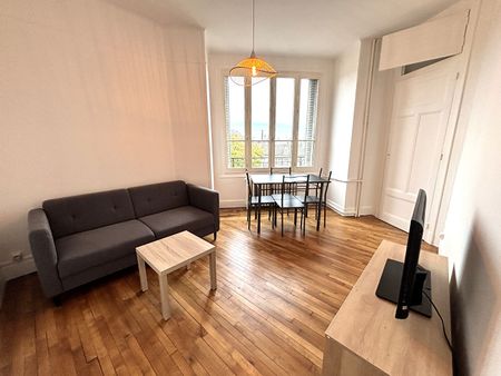 Location Appartement 3 pièces 63m² - Photo 2