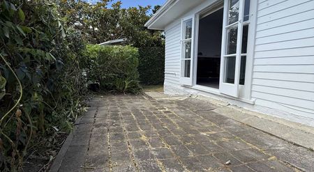 Remuera 3 bedroom well maintained home - Photo 3