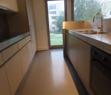 Ideale familie woning met 3 slaapkamers, bureau, tuin, garage en du... - Photo 3