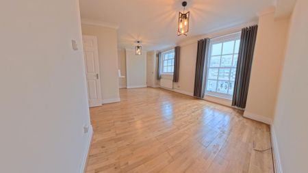 3 bedroom apartment to rent - Photo 2