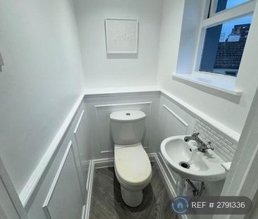 3 bedroom maisonette to rent - Photo 6
