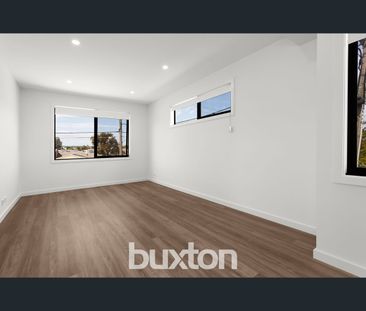 19 Boonong Avenue, Seaford, Vic 3198 - Photo 1