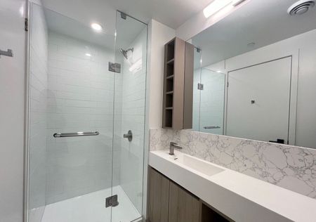 For Lease - 319 Jarvis Street Unit# 4202, Toronto, Ontario - Photo 2