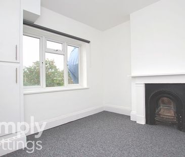 1 Bed property for rent - Photo 2