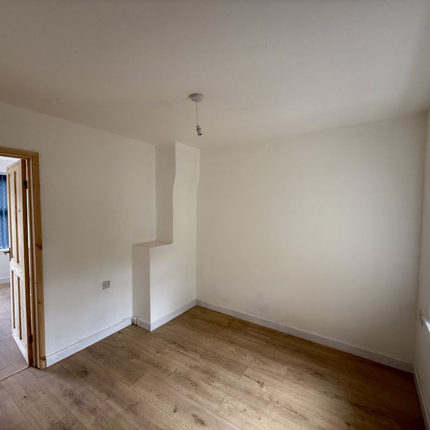 **TWO DOUBLE BEDROOMS**FITTED KITCHEN**LOUNGE**REAR GARDEN**VIEWINGS ARE A MUST**TAX BAND A**FULLY RENOVATED TO A VERY HIGH STANDARD. - Photo 1