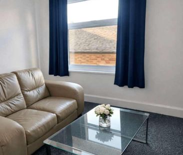 Wellington Street, Luton, LU1 - Photo 1