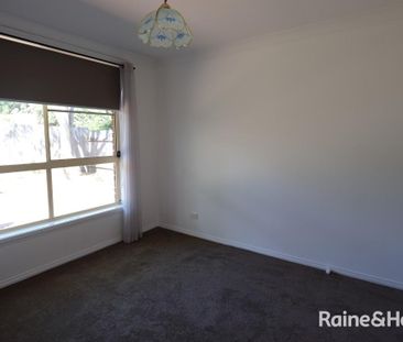 279C Piper St, Bathurst, NSW 2795 - Photo 4