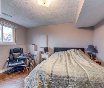 27 GILCREST STREET - Photo 4