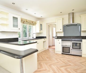St Ronans Road, Harrogate, HG2 8LE - Photo 2