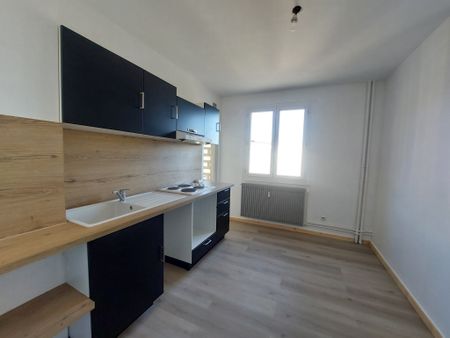 À louer – Appartement T3 – Résidence BELLEVUE à Gleizé 765 € CC CHAUFFAGE COMPRIS - Photo 2