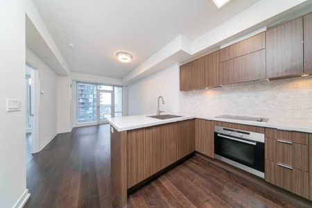 For Lease - 21 Widmer Street Unit# 3001, Toronto, Ontario - Photo 3