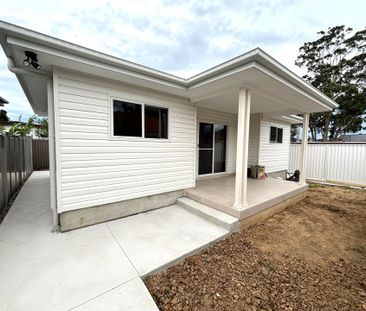 Modern, Stylish & Private! - Photo 5