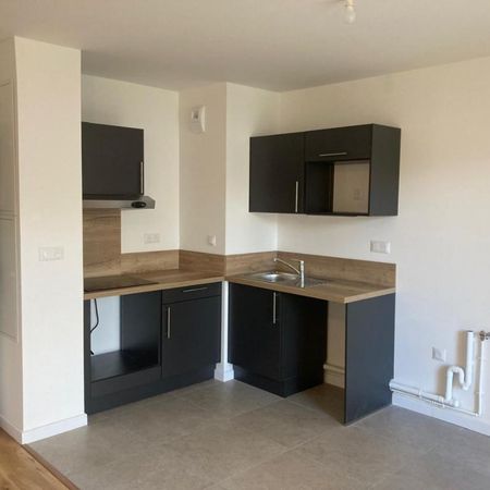 Location Appartement 2 pièces 41m² TOURS 37100 - Photo 3