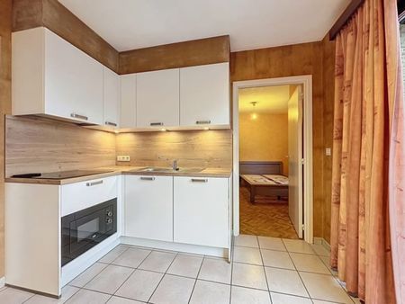 Appartement te huur - Foto 2