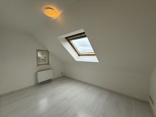 Landelijk gelegen driegevelwoning - Photo 1