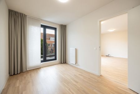 RECENT APPARTEMENT MET 1 SLPK, TERRAS & PARKING - Foto 3