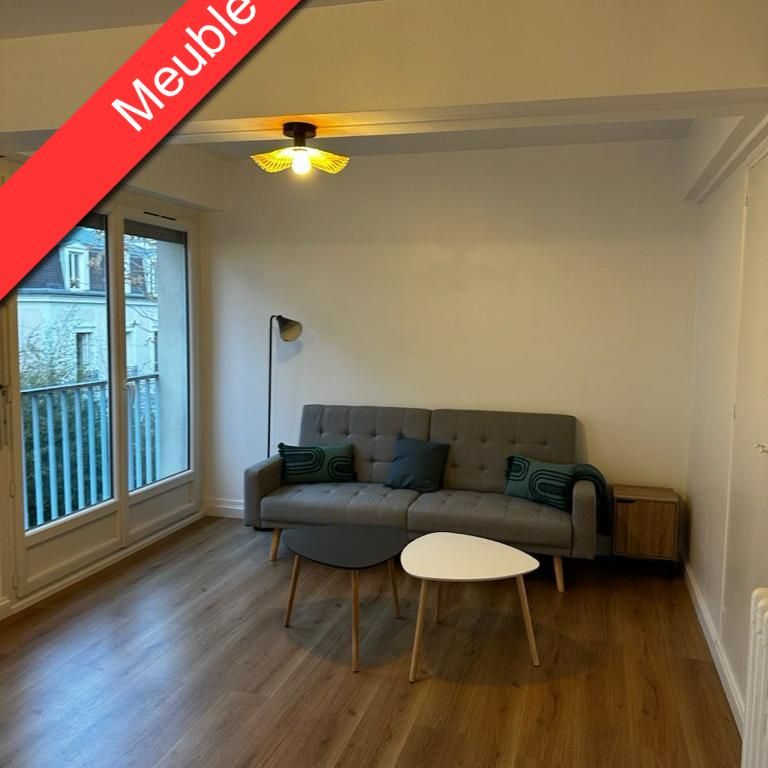 Location Appartement 1 pièce 25m² COURBEVOIE 92400 - Photo 1