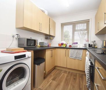 3 bedroom terraced house to rent - Photo 6